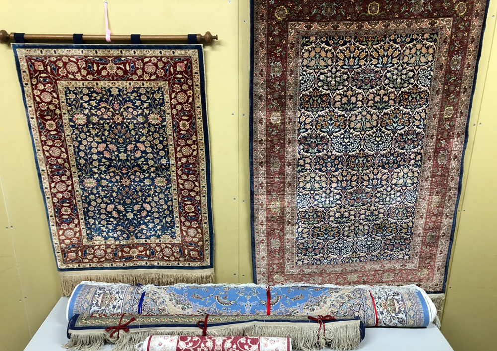 葉山町ヘレケ・トルコ絨毯買取